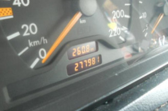 Bouton de warning MERCEDES CLASSE C 202