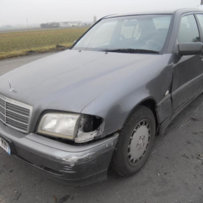Leve vitre electrique avant droit MERCEDES CLASSE C 202 Photo n°3