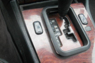 Leve vitre electrique avant droit MERCEDES CLASSE C 202