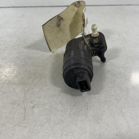 Pompe lave glace avant PEUGEOT BIPPER