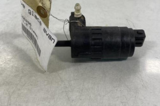 Pompe lave glace avant PEUGEOT BIPPER