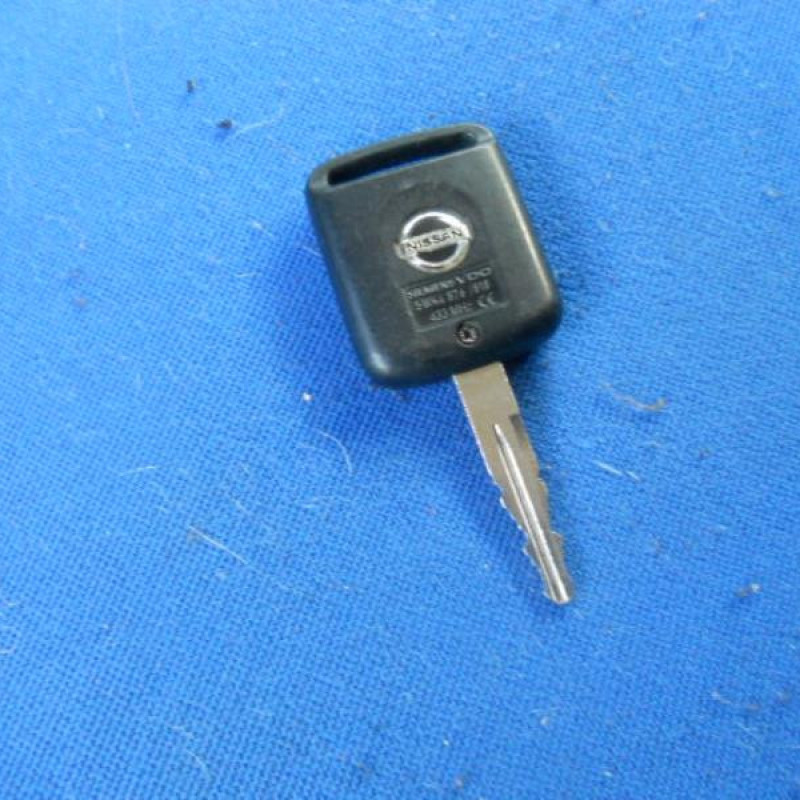 Trappe d'essence NISSAN MICRA 3 Photo n°12