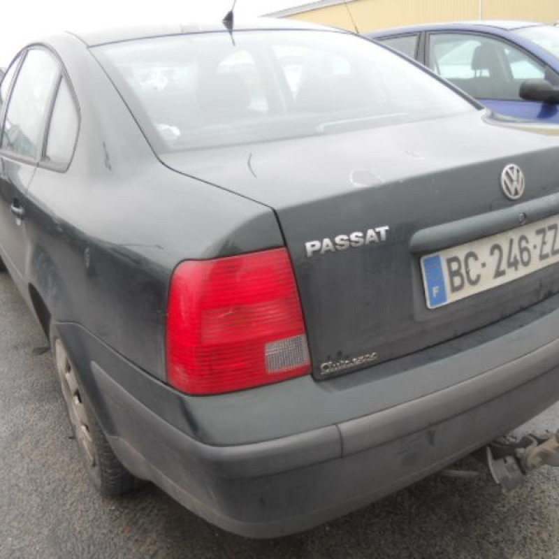 Retroviseur droit VOLKSWAGEN PASSAT 4 Photo n°7