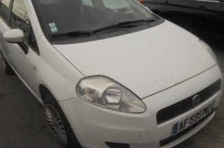 Bouton de warning FIAT GRANDE PUNTO