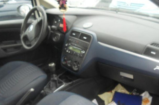 Bouton de warning FIAT GRANDE PUNTO