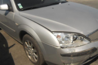 Plage arriere FORD MONDEO 2