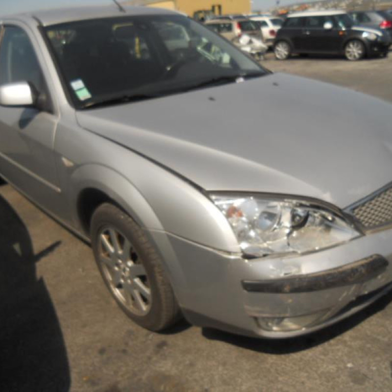 Plage arriere FORD MONDEO 2 Photo n°4