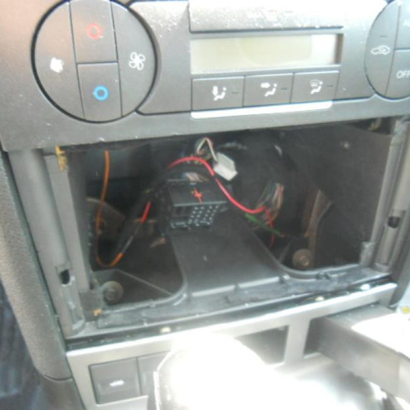 Plage arriere FORD MONDEO 2 Photo n°8