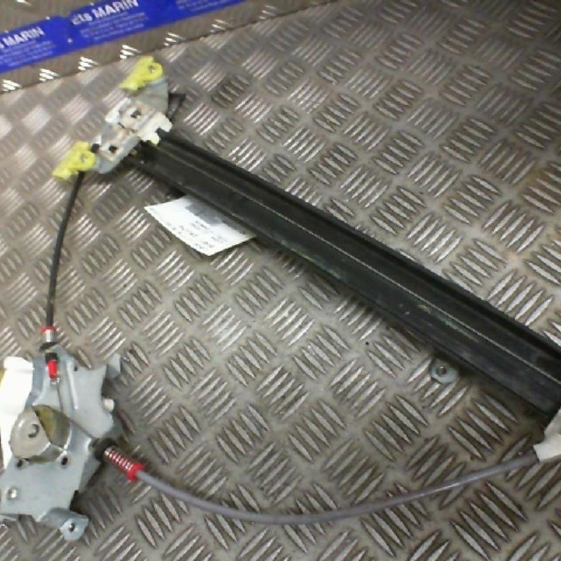 Leve vitre electrique avant gauche NISSAN MICRA 3 Photo n°1