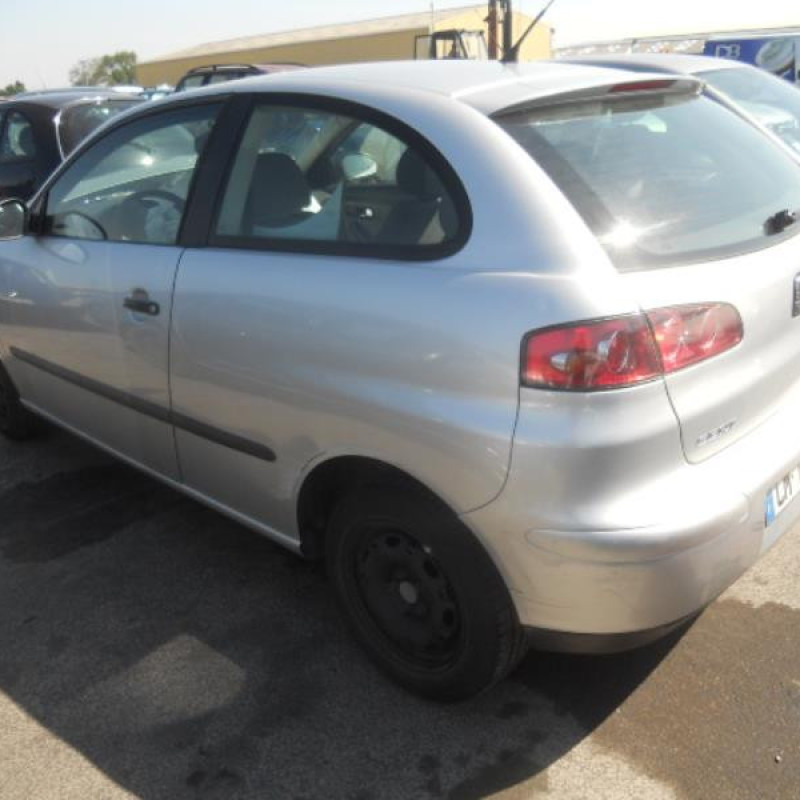 Pompe lave glace avant SEAT IBIZA 3 Photo n°7