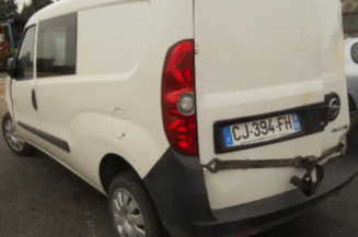 Bouton de warning OPEL COMBO D