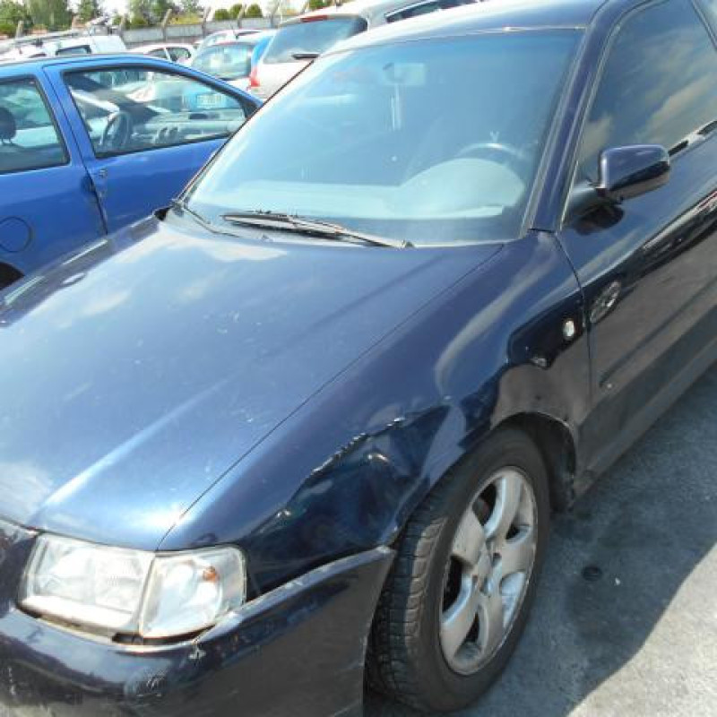 Retroviseur droit AUDI A3 1 Photo n°4
