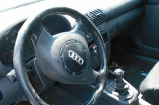 Retroviseur droit AUDI A3 1