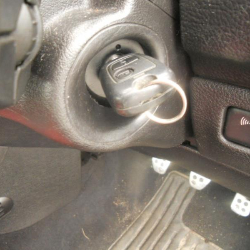Bras essuie glace avant droit PEUGEOT 206 Photo n°7