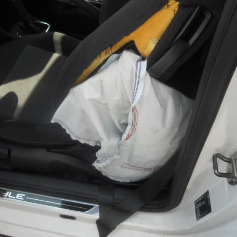 Poignee interieur avant gauche VOLKSWAGEN POLO 5 Photo n°9