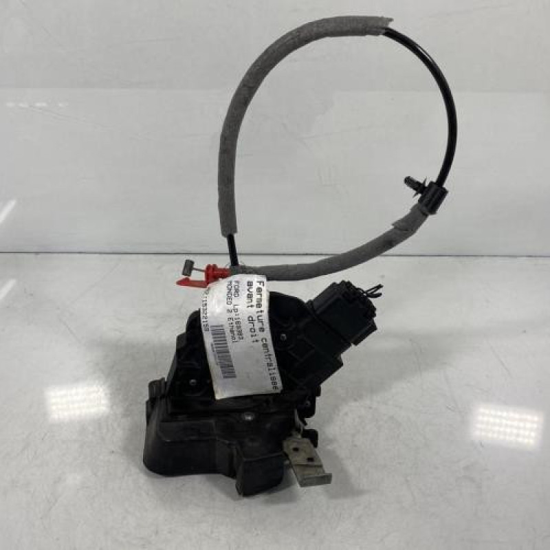 Serrure avant droit FORD MONDEO 3 Photo n°1