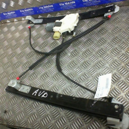 Leve vitre electrique avant droit FORD MONDEO 3 Photo n°1