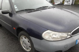 Poignee interieur avant droit FORD MONDEO 1