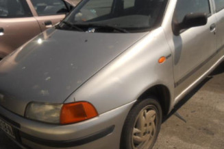 Retroviseur droit FIAT PUNTO 1