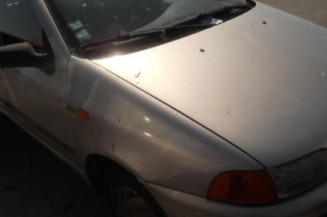 Retroviseur droit FIAT PUNTO 1