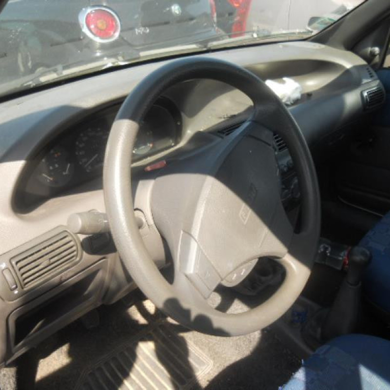 Retroviseur droit FIAT PUNTO 1 Photo n°8