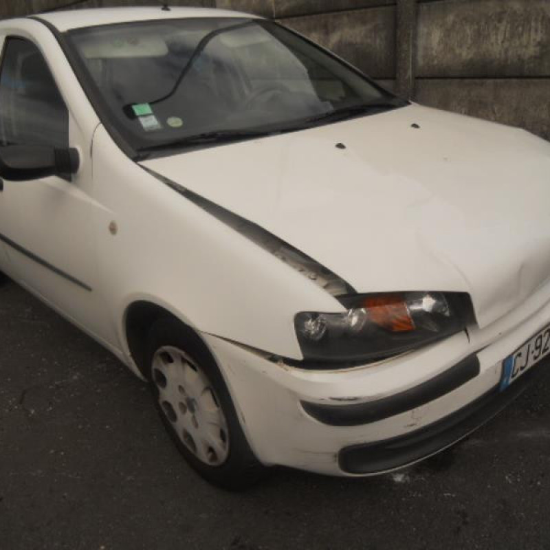 Porte avant droit FIAT PUNTO 2 Photo n°5