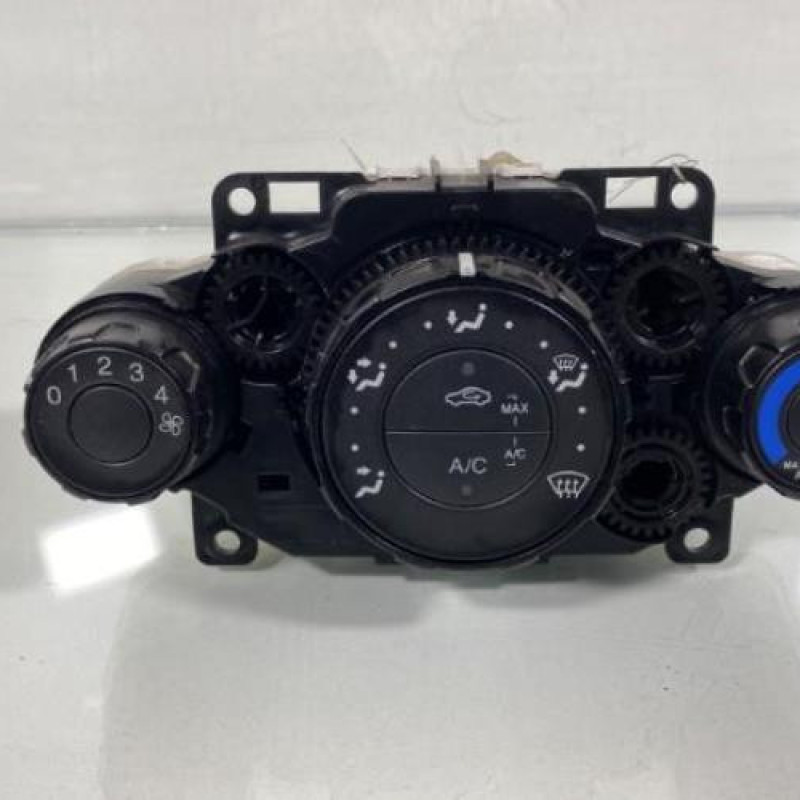 Commande chauffage FORD FIESTA 6 Photo n°1