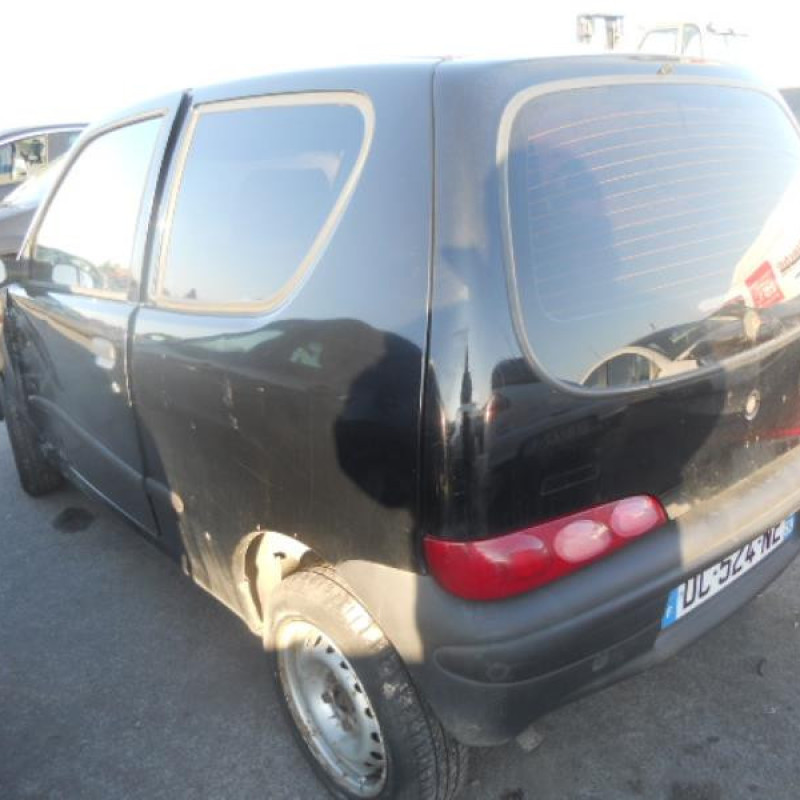 Optique avant secondaire gauche (feux)(clignotant) FIAT SEICENTO Photo n°6