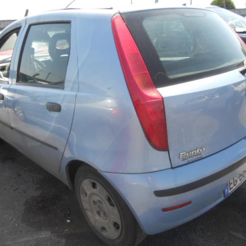 Retroviseur gauche FIAT PUNTO 2 Photo n°7