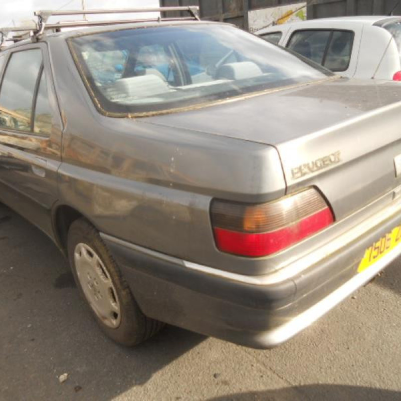 Retroviseur gauche PEUGEOT 605 Photo n°8