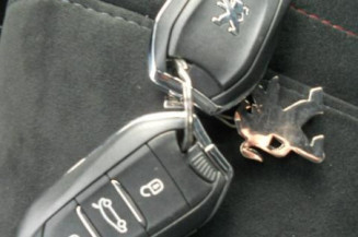 Serrure avant gauche PEUGEOT 308 2