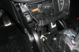 Serrure avant gauche PEUGEOT 308 2