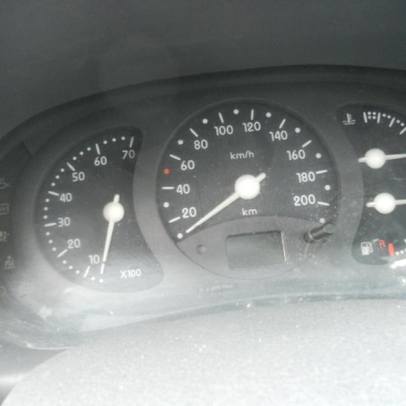 Retroviseur droit RENAULT CLIO 2 Photo n°10