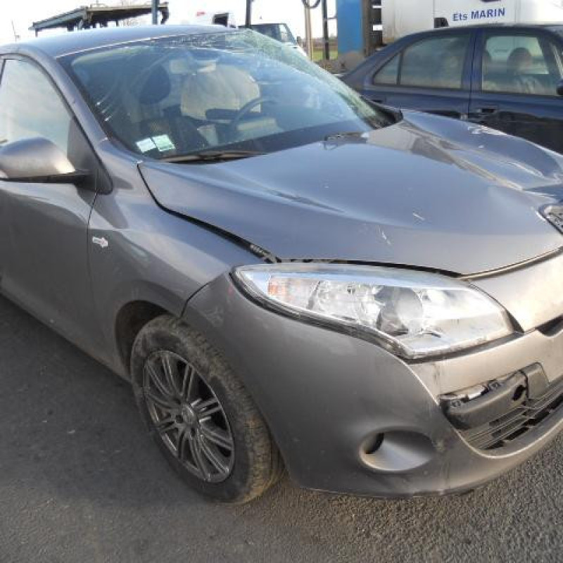 Bouton de warning RENAULT MEGANE 3 Photo n°6
