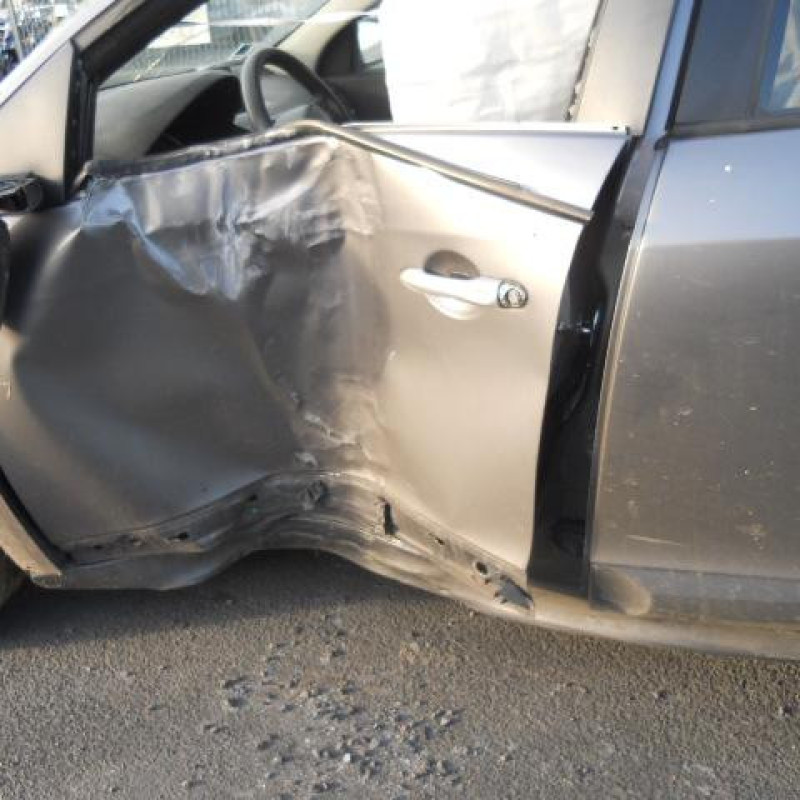 Bouton de warning RENAULT MEGANE 3 Photo n°9