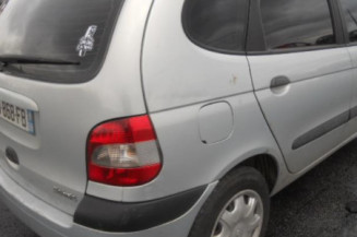 Retroviseur droit RENAULT SCENIC 1
