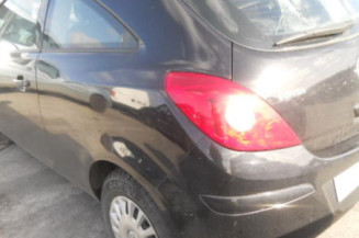 Bouton de warning OPEL CORSA D