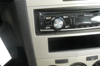 Bouton de warning OPEL CORSA D