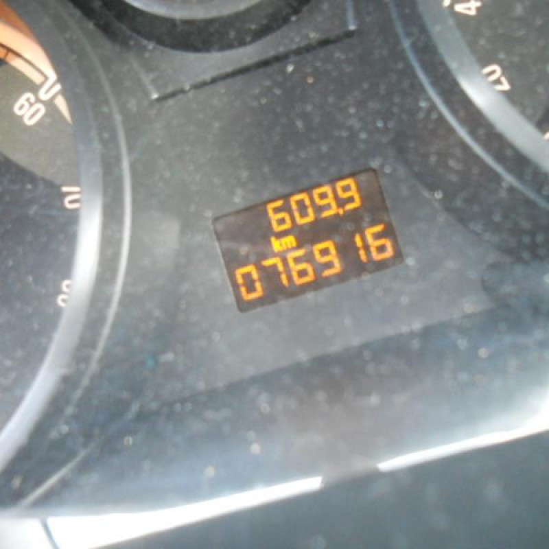 Bouton de warning OPEL CORSA D Photo n°11