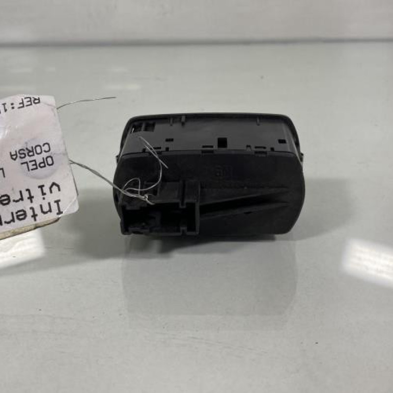 Interrupteur de leve vitre avant gauche OPEL CORSA D Photo n°3