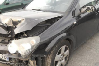 Boite a gants OPEL ASTRA H