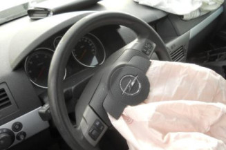 Leve vitre electrique avant droit OPEL ASTRA H