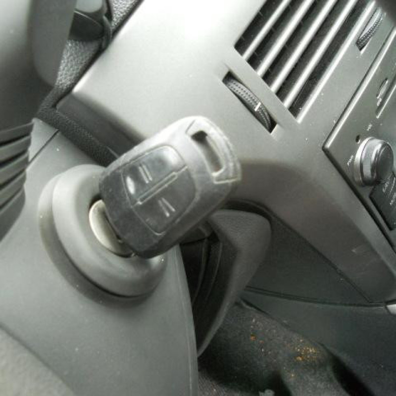 Leve vitre electrique avant droit OPEL ASTRA H Photo n°10