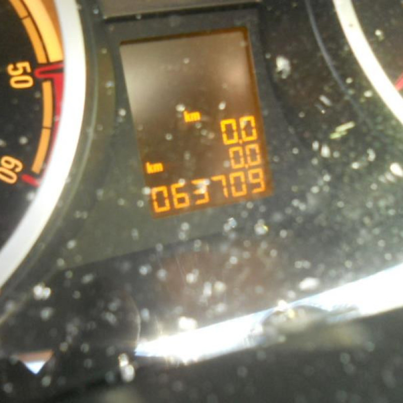 Trappe d'essence OPEL CORSA D Photo n°12