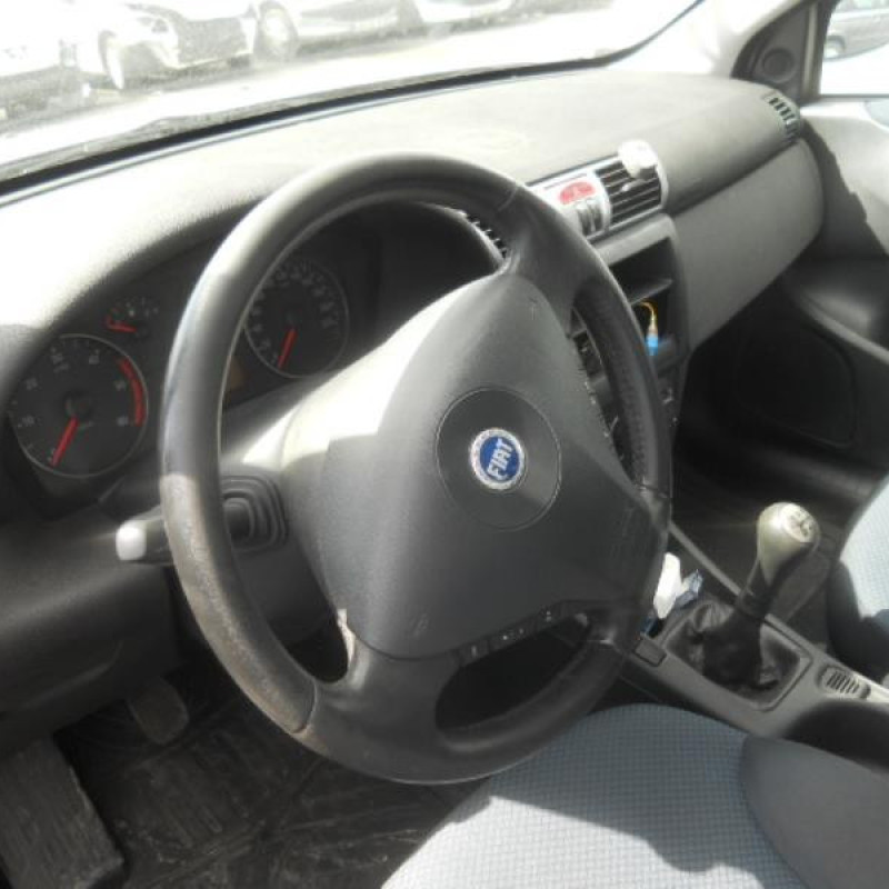 Retroviseur droit FIAT STILO Photo n°8
