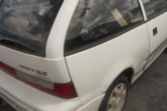Retroviseur droit SUZUKI SWIFT 2