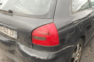 Retroviseur droit AUDI A3 1