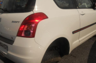 Bras essuie glace avant droit SUZUKI SWIFT 3
