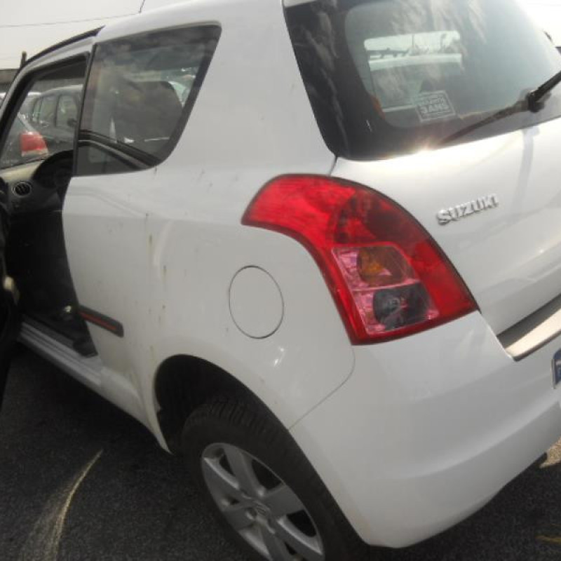Bras essuie glace avant droit SUZUKI SWIFT 3 Photo n°4