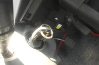 Bras essuie glace avant droit SUZUKI SWIFT 3